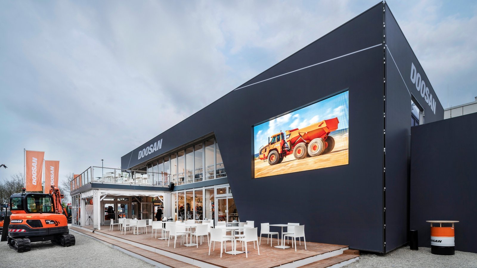 Exhibition-LED-screen.jpg - Professional LED Display Manufacturer in China – IvanLED