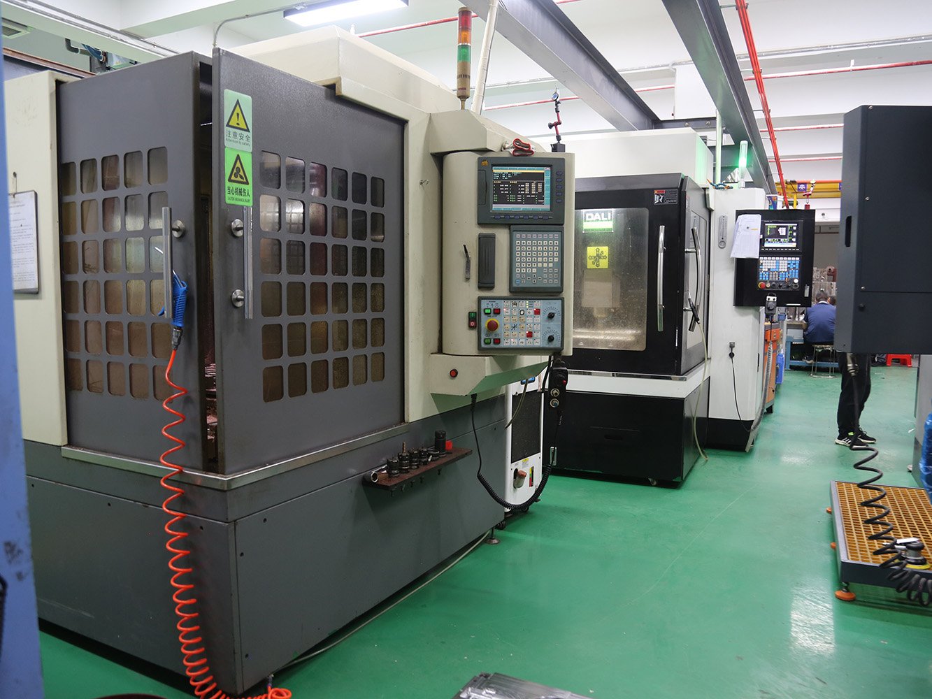 ivan factory 2 - Professional LED Display Manufacturer in China – IvanLED